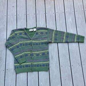 Northern Reflections Floral Green Cardigan 100% Wool Medium Granny Cottage